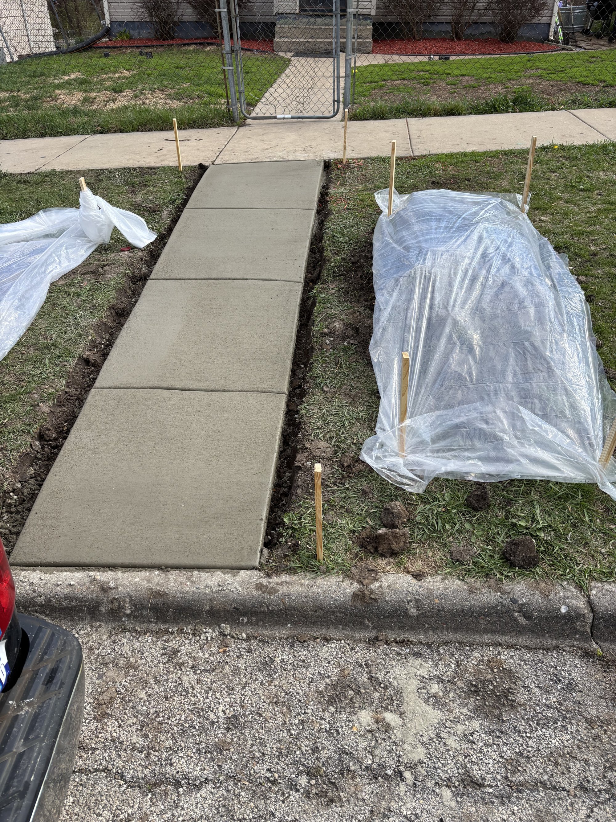Thorough Retaining Wall Construction plan by Kimble's Crete for Harvard homeowners