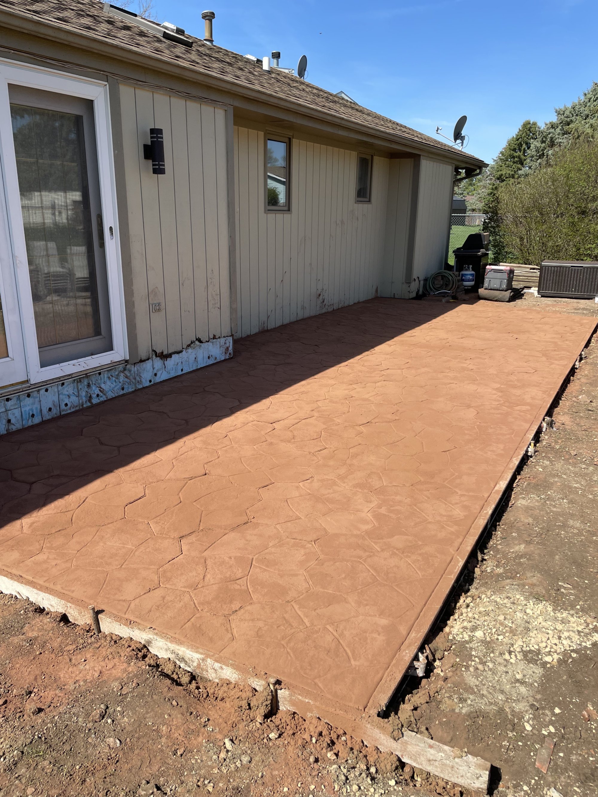 Retaining Wall Construction performed by Kimble's Crete in Harvard, IL
